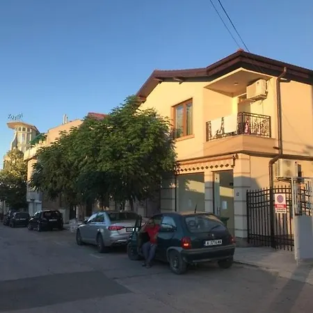 Guest house Zornica In *